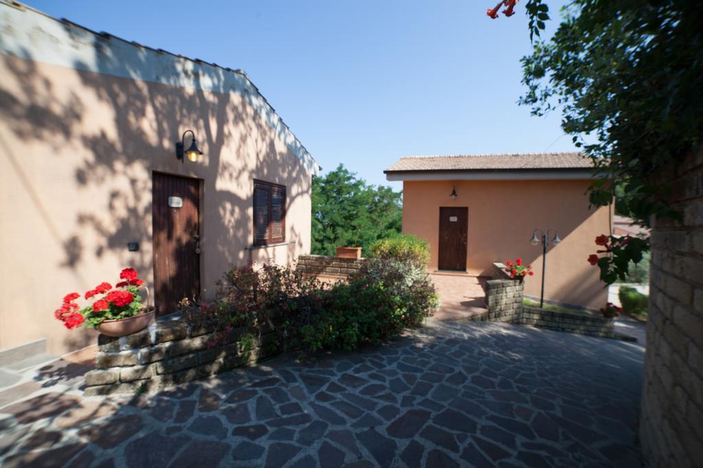 Agriturismo La Molara 세사 아우룬카 외부 사진