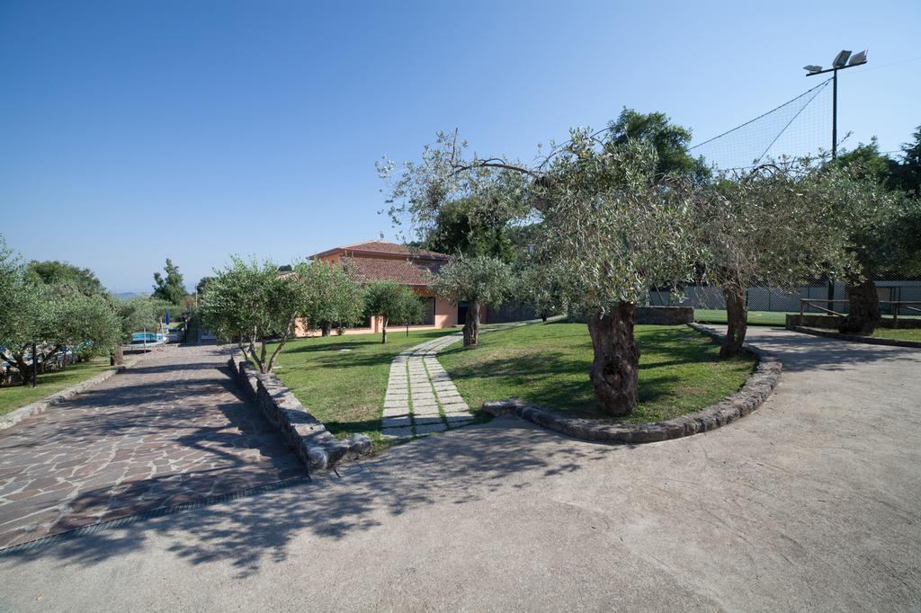 Agriturismo La Molara 세사 아우룬카 외부 사진